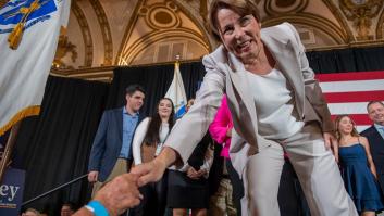 Maura Healey, Wes Moore... nombres que hacen historia en las 'midterms' de Estados Unidos