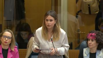 Una diputada de Podemos revela lo que ha escuchado decir a una del PP en medio del pleno