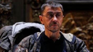 El tuit de Monedero con "pollos cantantes" para explicar por qué el PSOE dará el gobierno al PP