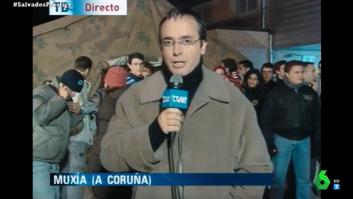 De cuando Urdaci se subió al acorazado para poder hacer el telediario durante el Prestige