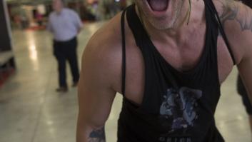 Nacho Vidal agrede a un policía tras ser sorprendido conduciendo drogado, a gran velocidad y sin puntos en el carné