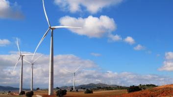 El precio de la luz cae este sábado a mínimos desde el inicio de la crisis: esto es lo que costará