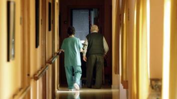 Los trabajadores de residencias que rechacen la vacuna podrán ser trasladados de puesto