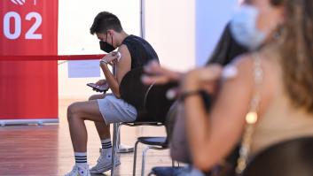 La EMA investiga tres posibles nuevos efectos de las vacunas de Pfizer y Moderna