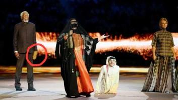¿Por qué Morgan Freeman lleva un guante en la ceremonia del Mundial de Qatar?