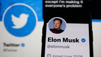 Elon Musk vuelve a aplazar la verificación de pago mientras siguen los despidos en Twitter