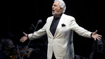 Marta Sánchez canta con Plácido Domingo su versión del himno de España