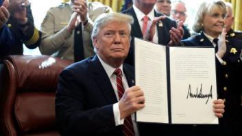 Trump emite el primer veto de su mandato para anular la decisión del Congreso contra su declaración de emergencia