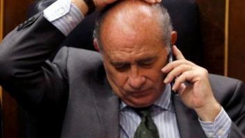 La oposición en bloque reprueba a Jorge Fernández Díaz