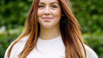 Rumbo a Gales: las opuestas despedidas de Leonor y Alexia de Holanda