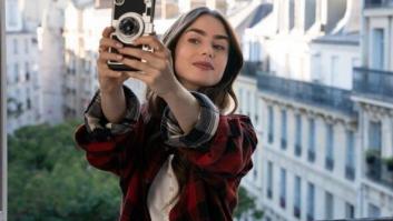 La funda para el móvil que Emily lleva en 'Emily in Paris' está arrasando en Amazon