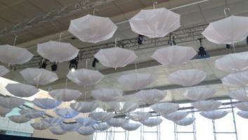 La estética 'rebelde' de la convención del PP: De Hong Kong al 15-M (FOTOS)