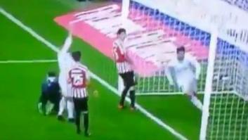 El gesto de Cristiano 'pidiendo' fuera de juego en un gol de su equipo enciende Twitter