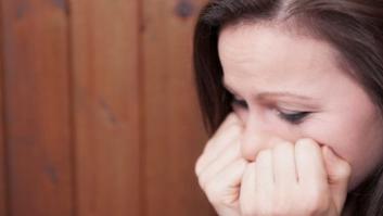 De terapias con hipnosis a caminar sobre cristales: técnicas para superar miedos y fobias