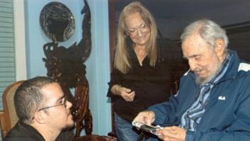 Publicadas nuevas fotografías de Castro con un líder estudiantil