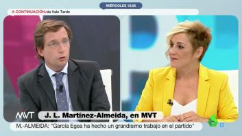 Encontronazo entre Cristina Pardo y Almeida: hasta cuatro veces le llega a decir lo mismo