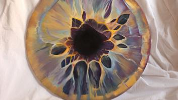 Entrevista a Celia Gallego: la artista que expone sus ojos en plena Gran Vía