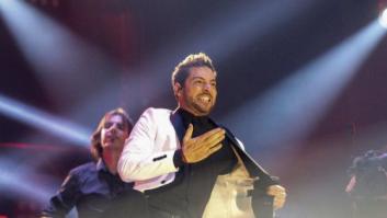David Bisbal declara su amor públicamente a su novia tras cantar 'Escondidos' con Chenoa