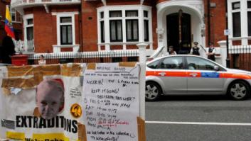 Assange ve "vergonzoso" que Reino Unido gaste 15 millones de dólares para vigilarle