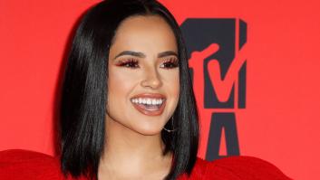 Becky G sorprende al publicar una foto sin nada de maquillaje