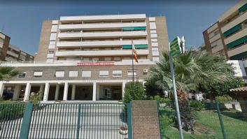 Este cuartel, fenómeno viral por un detalle de la fachada: era demasiado bueno para ser verdad