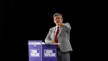 Mélenchon critica a Marine Le Pen y busca el voto de los "indignados no fascistas"