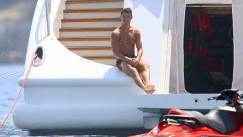 Cristiano Ronaldo comparte una foto de vacaciones con su familia... pero falla un pequeño-gran detalle