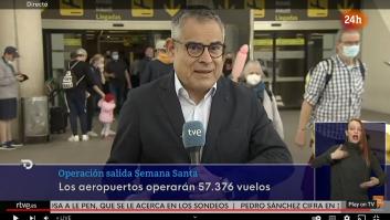 Asoma por la izquierda y se ve claro: entra de lleno en plena conexión en el Telediario de TVE