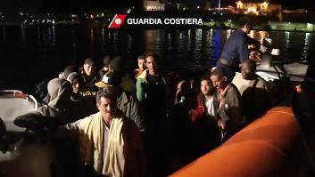 Italia hace un desembarco selectivo de migrantes rescatados en el mar: los hombres, rechazados