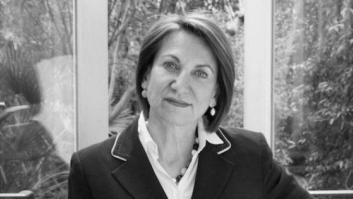 Loretta Napoleoni: "La guerra es el problema, no la solución"