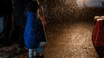 Amelia, de cantar 'Suéltalo' en un refugio a entonar el himno de Ucrania ante miles de polacos