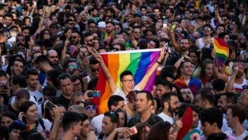 Besarnos más que en libertad