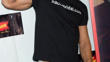 Nacho Vidal desata todo un debate al grabar un vídeo porno en el cementerio de su pueblo