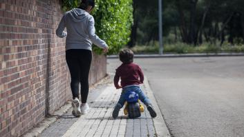 Investigan la "fuga" en moto de juguete de dos niños de una guardería de Almería