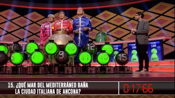 Esta imagen de 'Los Lobos' en 'Boom' (Antena 3) llama la atención por este (casi) imperceptible detalle