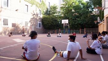 Los alumnos de secundaria catalanes se tomarán ellos mismos la muestra para la PCR, con la ayuda de los profesores