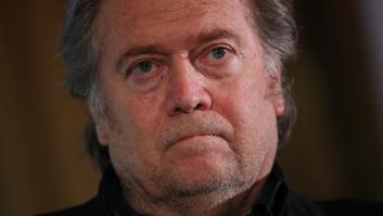 Cuando pierden los malos es divertido: fin de viaje para Trump... y Bannon