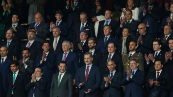 Gabriel Rufián ve esta foto, escribe 7 palabras en Twitter y se lleva 1.000 'me gusta' en media hora