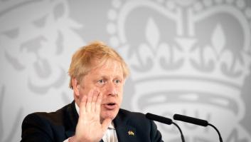 El informe del 'Partygate' es "tan condenatorio" que Johnson tendría que dimitir
