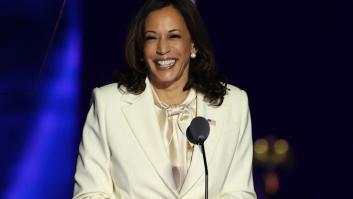 El mensaje detrás del traje blanco de Kamala Harris