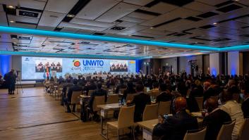 Rusia anuncia que se retira de la Organización Mundial de Turismo antes de que la suspendan