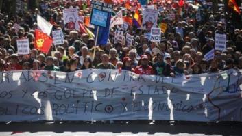 Las mareas ciudadanas salen a la calle contra el "austericidio" de la Troika