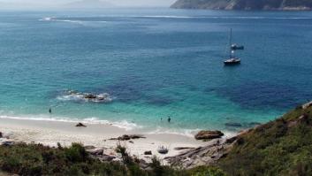 Guía rápida para disfrutar de la playa y la montaña este verano sin dañarlas
