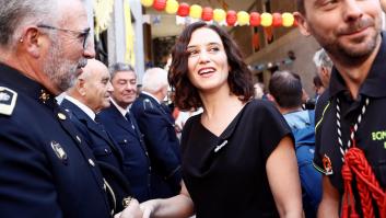 Ayuso, "tranquila", ve "sucio" y "deleznable" que hablen de su patrimonio