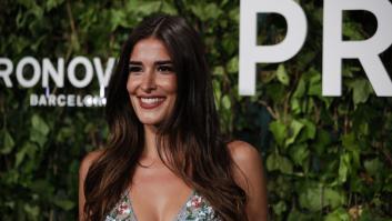 Jungla y pétalos de flores: el topless de Lidia Torrent ('First Dates') para celebrar su cumpleaños