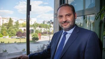 José Luis Ábalos: "Hay gente que nos dice: 'Aunque soy del PP, me encanta su Gobierno"'