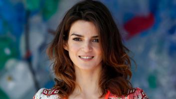 Clara Lago cuenta en Twitter la indignante escena que presenció: "Las ganas de bajarme y apagársela en el orto..."