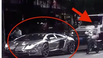 "Héroe sin capa": la magistral lección de un ciclista al conductor de este coche