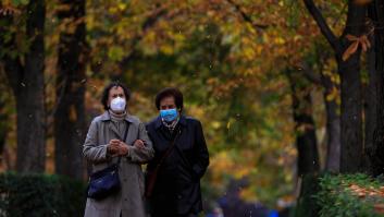 El epidemiólogo más prestigioso de EEUU pone fecha al momento en que viviremos sin mascarillas