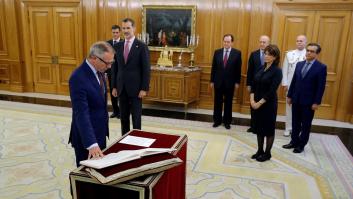 Màxim Huerta entrega la cartera de Cultura y Deporte al ministro José Guirao